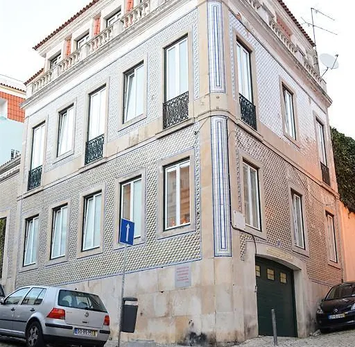 Fado - SantosBed and Breakfast